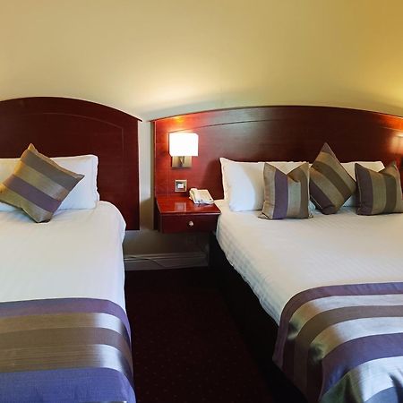 Aherlow House Hotel & Lodges Exteriér fotografie